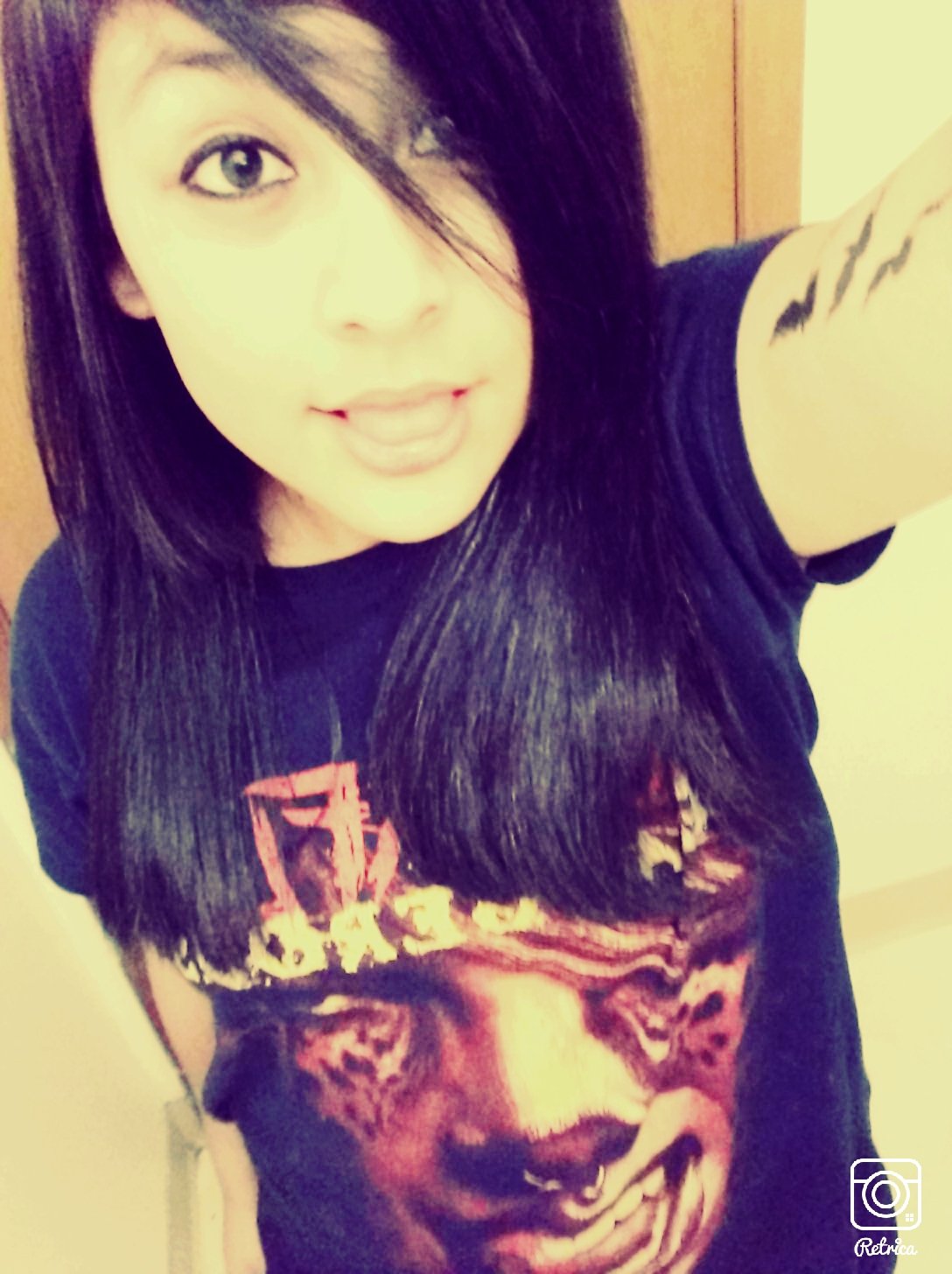 kik- broken_soulxx  Instagram-Kaoru__Hitachiin_ i follow back. Tumblr BlazeEvansBiotch. Follow me i follow back