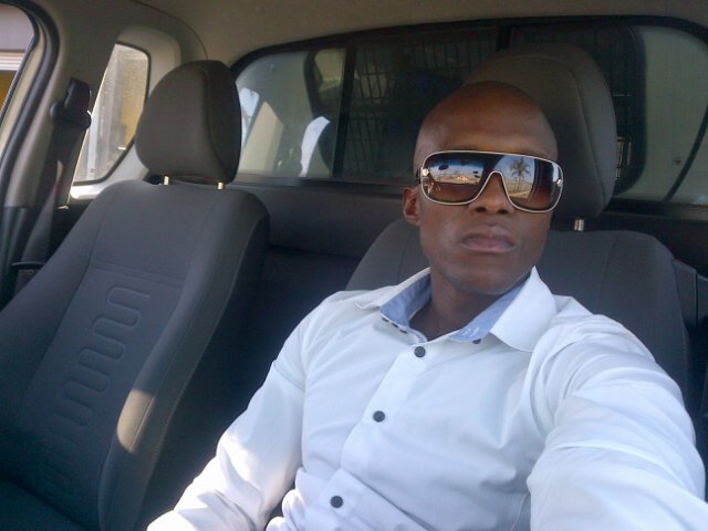 Sandza_R's profile picture. 