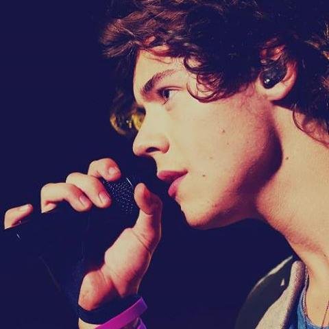 Harry Styles3 Desde el 2002 dando por culo 1d como estilo de vida #directioner