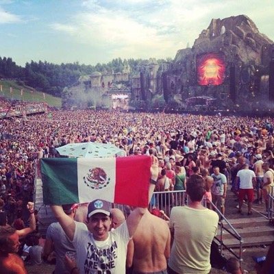 Productor de los mejores conciertos y eventos masivos del país. Instagram: jeanmichelw