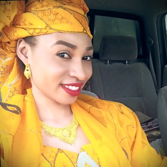 Halleswt's profile picture. Meeee...