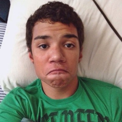 derekspie's profile picture. hi my name is andrea and i dedicate this account to the perf youtuber derek hayes.