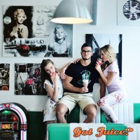 Emerging Fashion (@emergingfshn) 's Twitter Profile