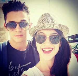 Sono 100% Ruggerista , Mechista , Fedemila e Ruggercedes.Amo il mio idolo Ruggero Pasquarelli.