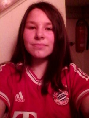 BatGangster123's profile picture. 13 Jahre alt. DWK 1-5 sind die besten Filme ever