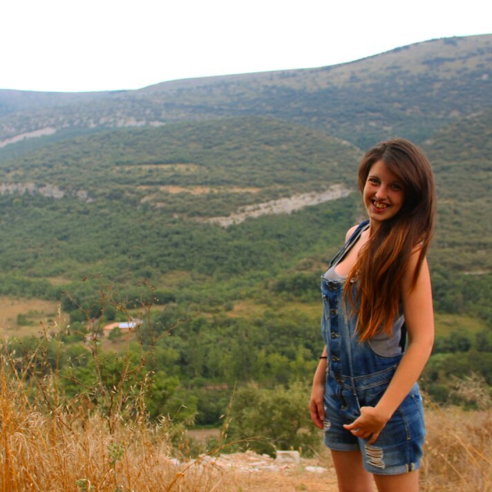 Tu dices que amas el viento, pero cierras la ventanas cuando el viento sopla... Por eso tengo miedo cuando dices que me amas. - Bob Marley