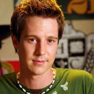 Dan_Wilkes1's profile picture. 7th year Slytherin, dominant age 17. Dark, considering becoming a DE.