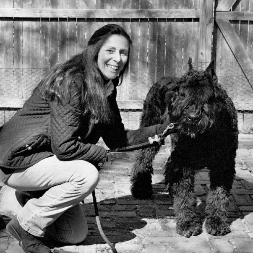 Doctor of Animal Naturopathy, preventive therapy, energy worker, animal communicator and behavior modification. Spectrahue Light Therapist