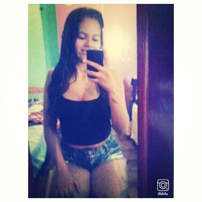 lari_moraisvill's profile picture. 