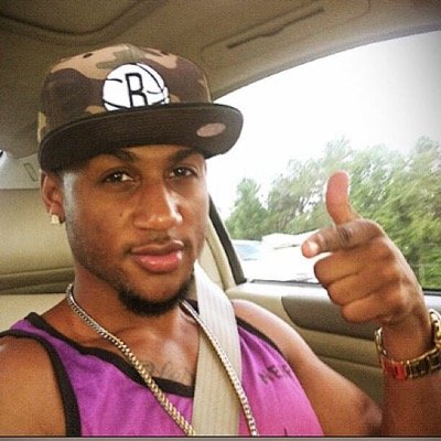 Official Twitter / United States Marine | Soccer player | #TeamFitness | IG: TheRealGillie