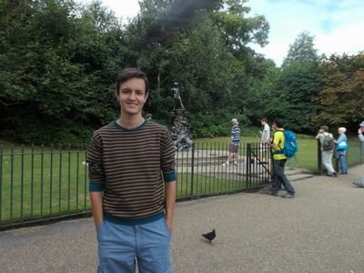 jvelazquez98_'s profile picture. ETSIT UPM, músico en proceso (o intento de ello), GSZ