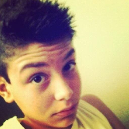 nunca troque o que mais quer na vida pelo o que mais quer no momento ,,' momentos passam e a vida continua ::D