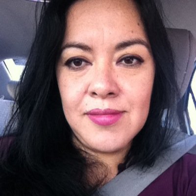Mujer, casi abogada, mama, critica, sensible, mujer simplemente