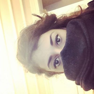 feefeese's profile picture. hamamda mutasıp dışarda orospu yatakta karyola gibi göt