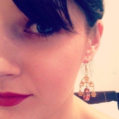 BantikM's profile picture. Bookworm.