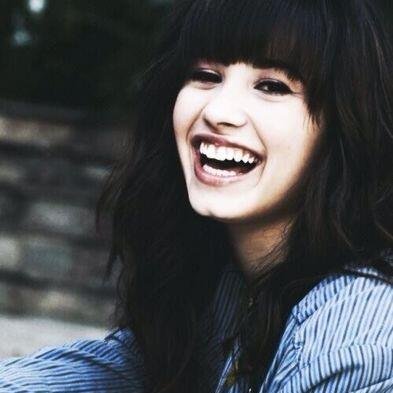 heyy ♡ i'm a girl who loves bands ♡ please follow my real acc @lovatic02468 , that would make me really happy ♡ love you all ♡ x