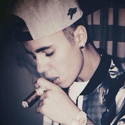 te dei um follow gratis AGORA POR FAVOR segue meu novo fc @joirnals pq hackearam no meu outro, to recomeçando e sdv todos