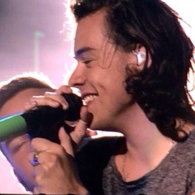 0/5 hoping one day its harry/5 ❤️
