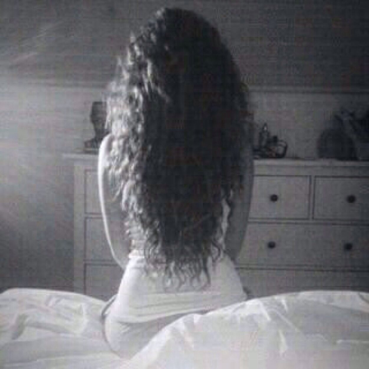 ‏انا نوره عمري 22 قحبه وممحونه شرطي بطاقه سواء ابو 100 وديه رقمي ويجني اشقه اسهره 500 كاش فحول جادين