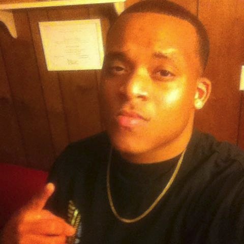 A Devoted Player To His Craft
 #TeamAndroid #TeamFollowBack #TeamSaints #TeamRazorbacks