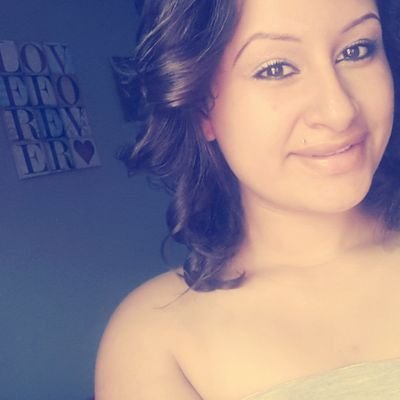 Engaged♡ Mommy to a handsome little boy named Robert ♥[: Second Baby On the way!