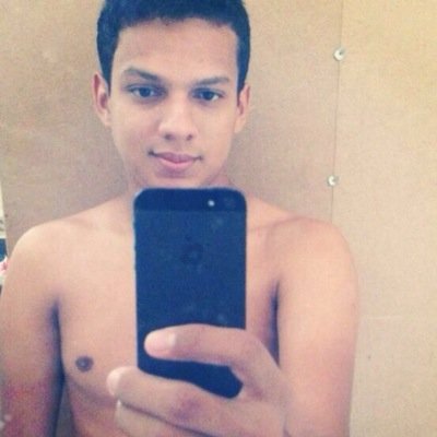 Thyagogabriel Brazil ,21. Guitarrista , Estudante de Engenharia Civil.# ️instagram: @thyagogabriel
my love Dayane