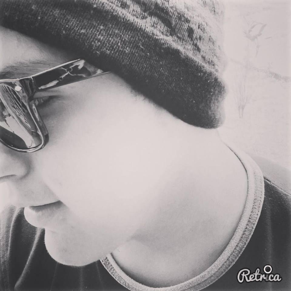 El amor es unos de los motivos que por que sigo - gracias preciosa bebe por amarme tanto te amo eres mi vida - mi futuro