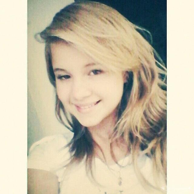 → Euu queroo.
Euu PossO.
Euu coonsiigO ←
●๋• Siimplees αssiim ~