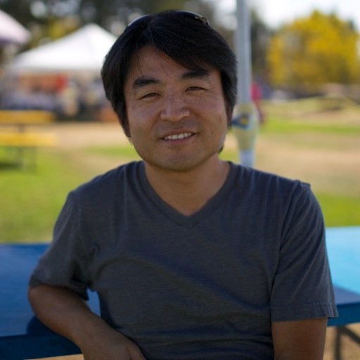 kenjinakai's profile picture. gadget, photography, singing, etc.