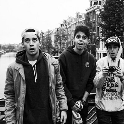 ☆ 4/5 ☆ Gina follows ☆