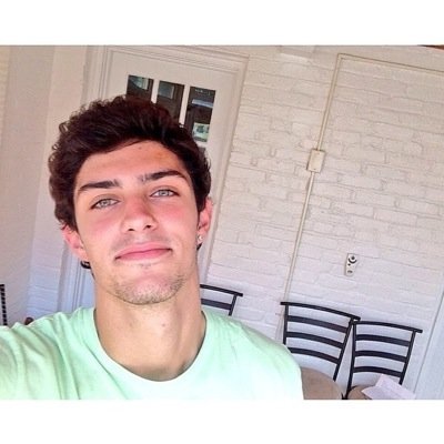 Stevenkyskelly's profile picture. 