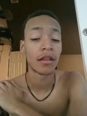 ar_cash811's profile picture. fmoig: deycallme_cash
♌ Leo
8/11
c'o 2015 kik:ar_cash snapchat:ar_cash