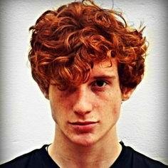 The eldest of the Dunbroch triplets. I might be older now, but dunnae expect that I won't cause some mischief if there are cakes about! (OUAT/Brave Rp)