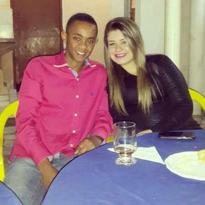 Dramática, irritante, carente, louca, irônica, desligada, Atleticana, chata e muito ciumenta. Prazer, eu Milena Belato , quer conhecer mais follow ↓