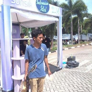 anggyrizkyputra's profile picture. kebahagian ini datang setelah air mata penuh duka . trimakasih yaallah engkau telah mengabulkan doa ku . aku bahagia dengan keadaan ini .