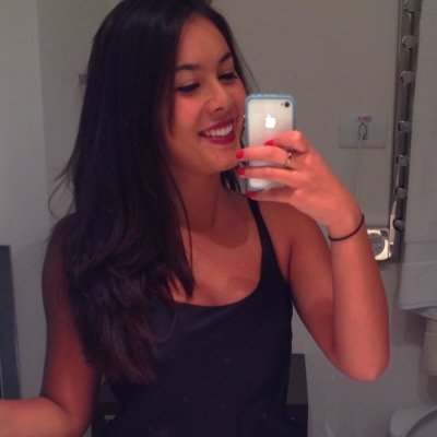 camilaarcuri_'s profile picture. 