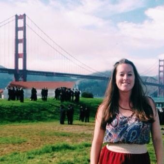 Currently pursuing MS in IMC @WestVirginiaU  - I'm an east coast girl living on the west coast, always dreaming big & living for live music & travel ☮
