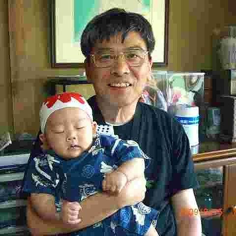 murakei's profile picture. 拡張型心筋症からの脳梗塞障害者です
長生きしたい
仕事もしたいです
悪者が多すぎる
無理なくしたい生きたい
ホームページ米粒大のスロー人生
http://t.co/lTS0Gvmyjx
ホームページ
米粒大のスロー人生

http://t.co/lTS0Gvmyjx孫と遊ぶのて