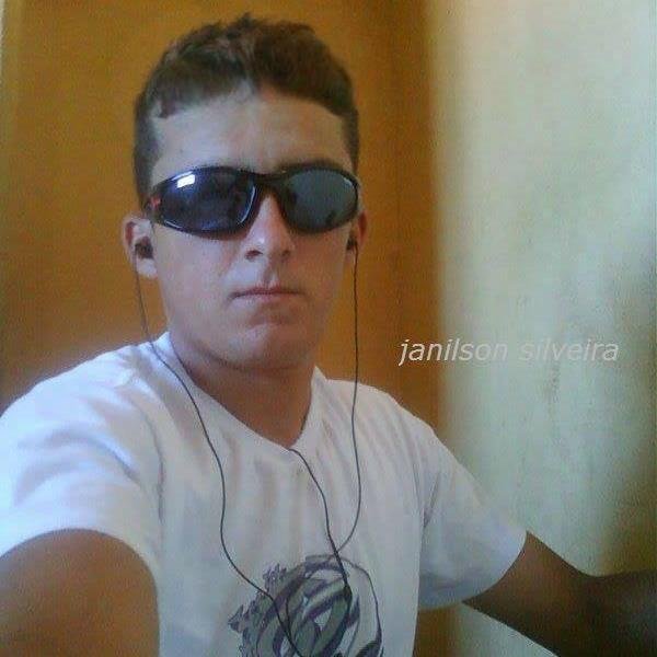 nossas duvidadas sao traidoras e nos fasem perder oque com frequencia poderiamos ganhar pelo o simples medo di arriscar?