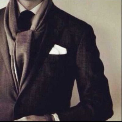 ‏الذكرَيات : هيّ ان تعيٌش نفسَ الاحَداث ونفسٌ التفاصٌيل مرٌه اخرٌى ولكنْ بمفرَدك *✉̸'