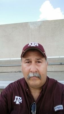 davesalidivar's profile picture. 