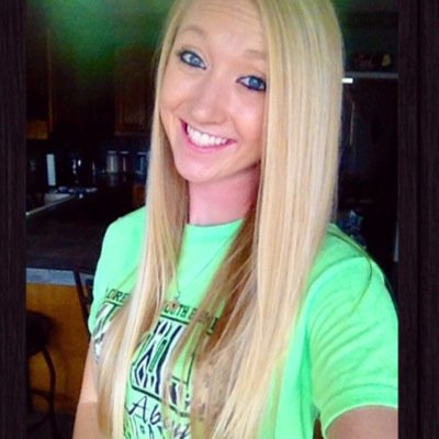 SarinaThomp_22's profile picture. Always believe & be confident in yourself ❤️ instagram: sarina_cherise | snapchat: sarinaa_cherise