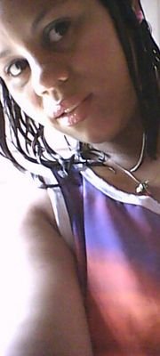 claudiannaporto's profile picture. 