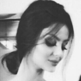 ade_ooo's profile picture. تغريداتي لا تعبر عن حالتي المزاجية بل مجرد سطور أعجبتني وحياتي لا تنطرح أمام انظار الجميع ♥