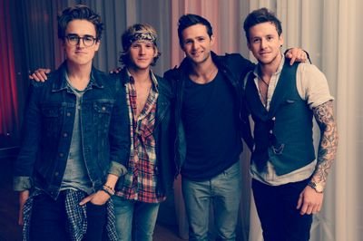 Just two girls hopelessly in love with 6 men ||Goals: get McFly/McBusted to play Boston