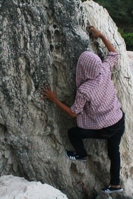 fahriel25's profile picture. To lovee someone deeply gives you strength,being loved by someone deeply gives you courage....,