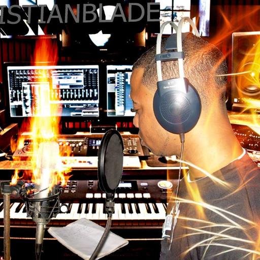 Oficial twitter de Cristianblade artista Escritor Músic Urbana  Entra Nuestra wed  http://t.co/4NnpVWEYJT http://t.co/utzWGnxI6H
http://t.co/3dwGsH1ova
