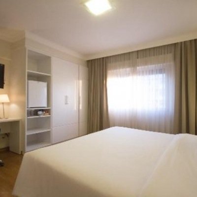 Central de Reservas: + 55 (11) 2679-9871| (11) 2679-0551 http://reservas.jardins@capcanahoteis.com.br