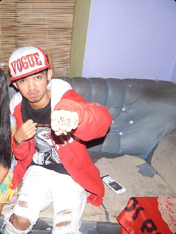 YAKIN GUAH BISA                                         akan ku buktikan klw guah yakin bisa.                                                       #CATAT#