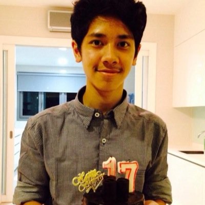 We Love Emir Mahira Salim. We addicted to him. We'll always support him. anything about Emir&ELS? Favs guys!! 3
